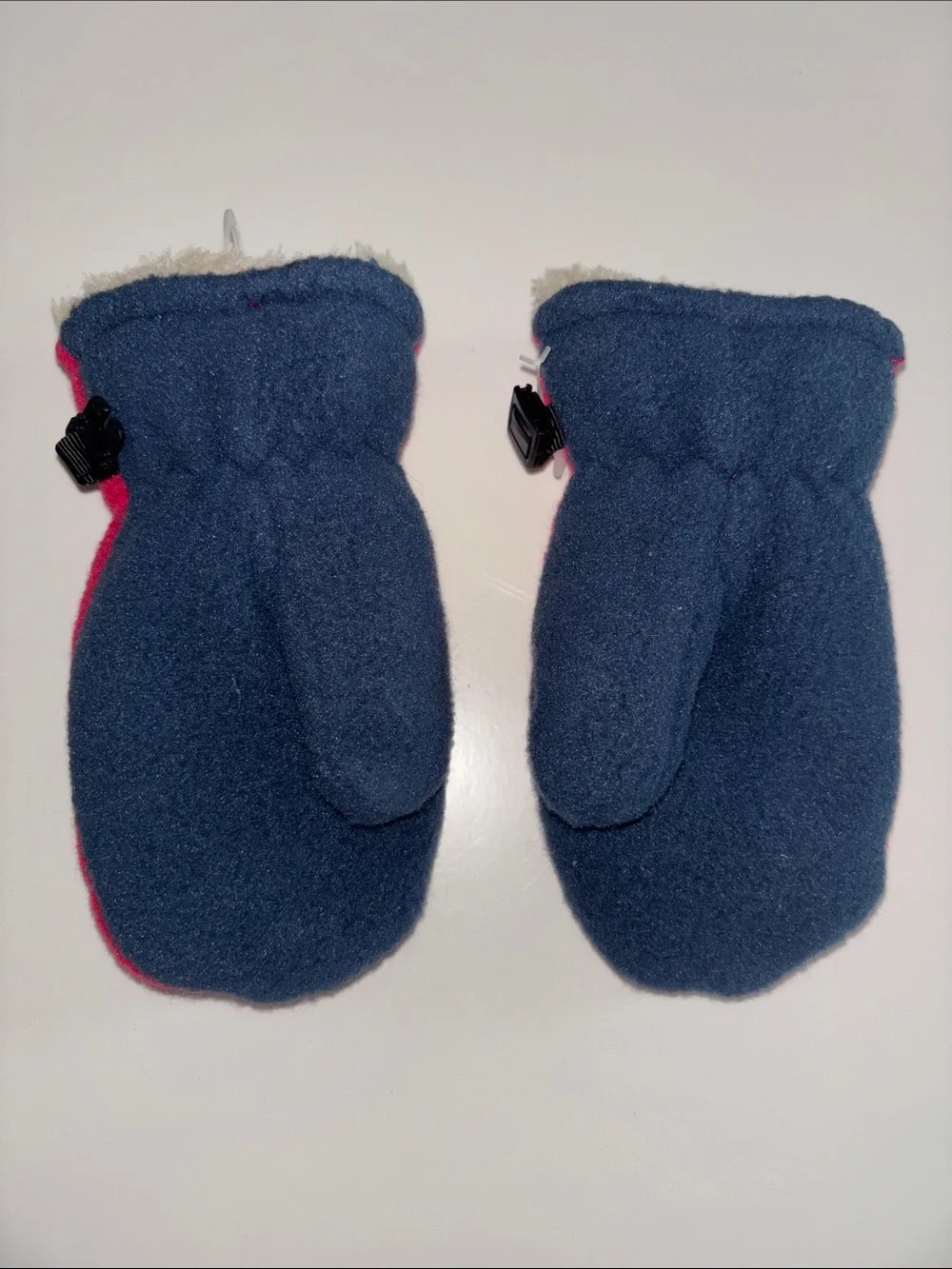 L.L. Bean Kids Bright Pink Fleece Mittens